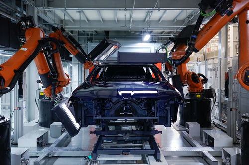 豪华兑现于产品制造 全新BMW 5系长轴距版的至臻品质超越行业标准